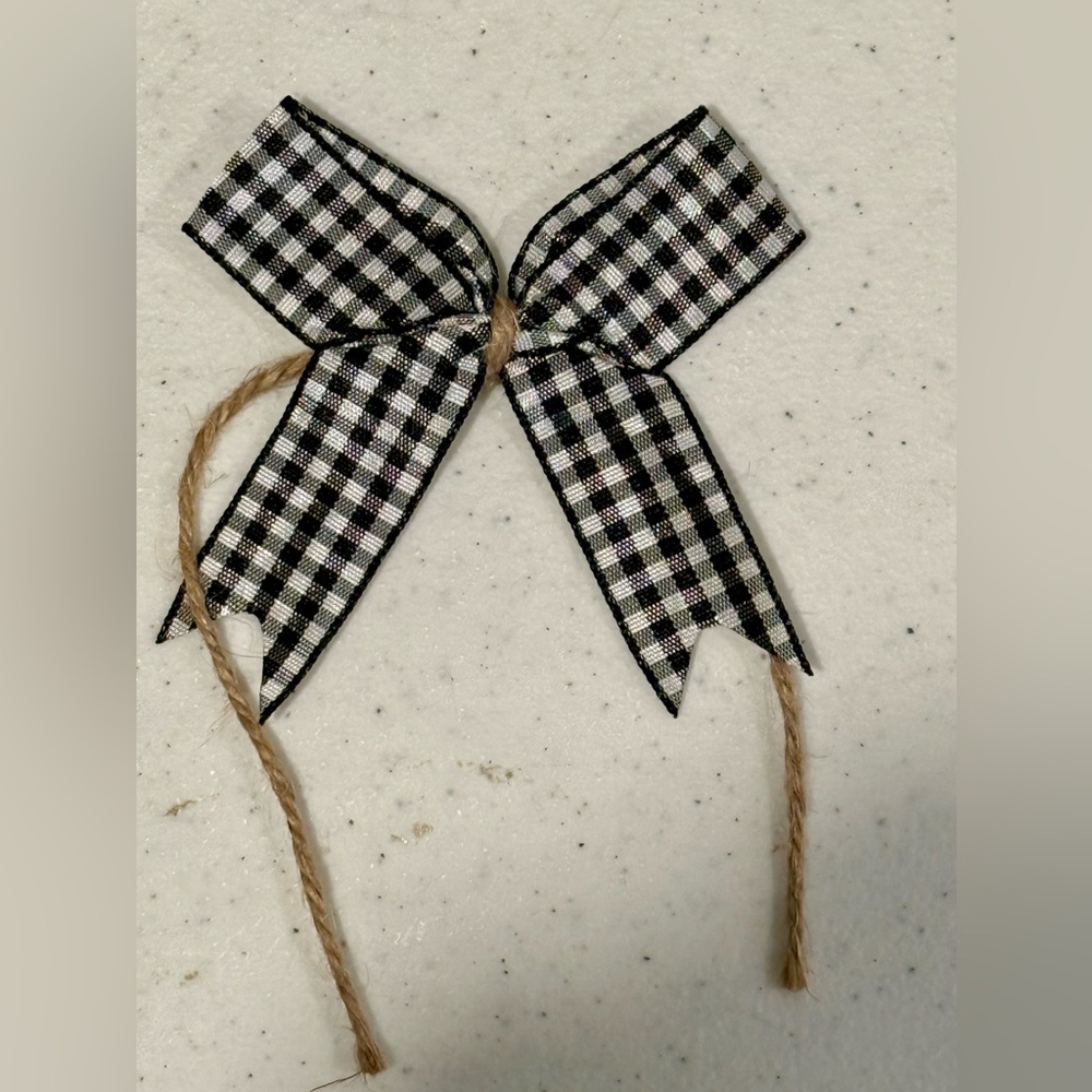 7pcs 3” Black & White Polyester Pre Tied Checkered Bows With Twine Ties~New